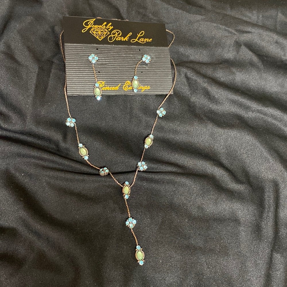 Aqua Glow Necklace 16” + 2” ext (genuine quartz & Swarovski crystals)